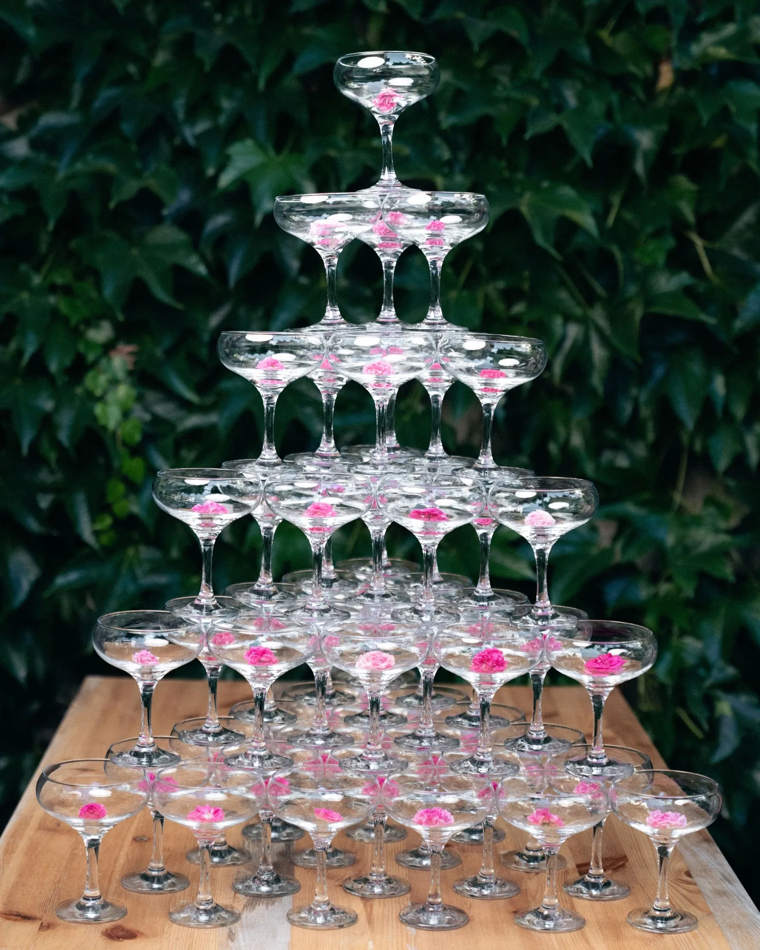 Prosecco pyramida na firemní akci